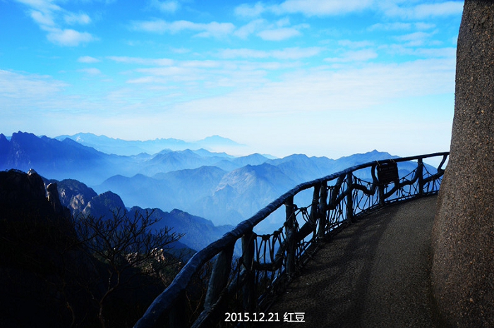 /UpFile/2015/12/22/201512222316543Id8Bg.jpg
